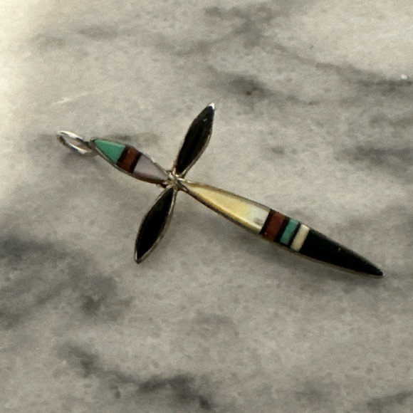 Zuni handmade & signed by artist 925 sterling silver Cross Pendant - Picture 11 of 16